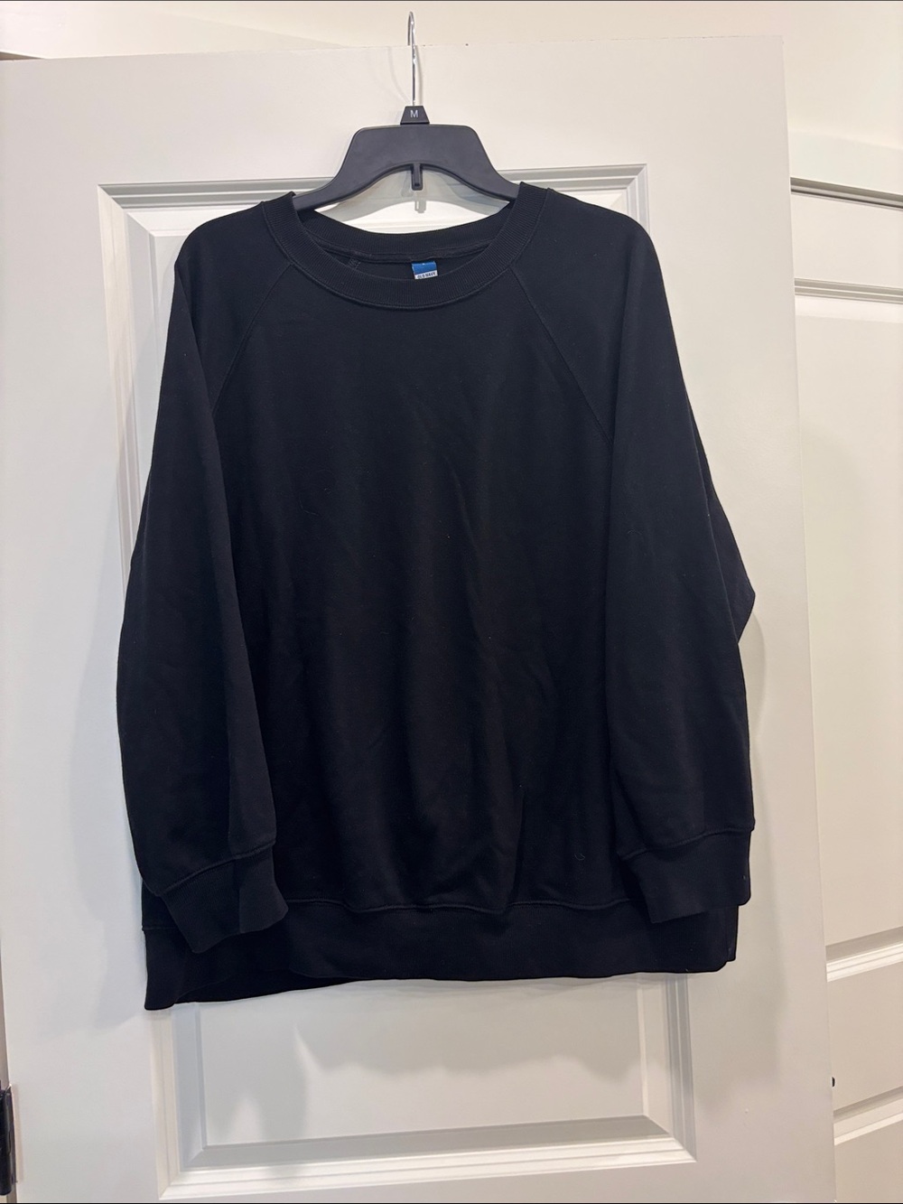 Classic Black Crewneck Sweatshirt - Old Navy